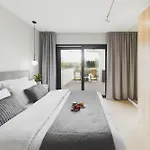 Kalwa House - Dom Nad Jeziorem Z Prywatnym Pomostem I Jacuzzi Oraz Sprzetem Wodnym