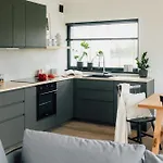 Kalwa House - Dom Nad Jeziorem Z Prywatnym Pomostem I Jacuzzi Oraz Sprzetem Wodnym *