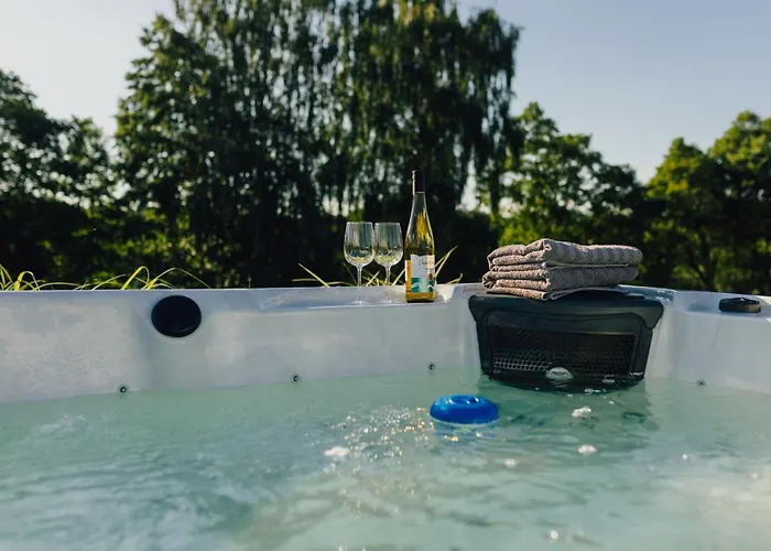 Kalwa House - Dom Nad Jeziorem Z Prywatnym Pomostem I Jacuzzi Oraz Sprzetem Wodnym * Pasym